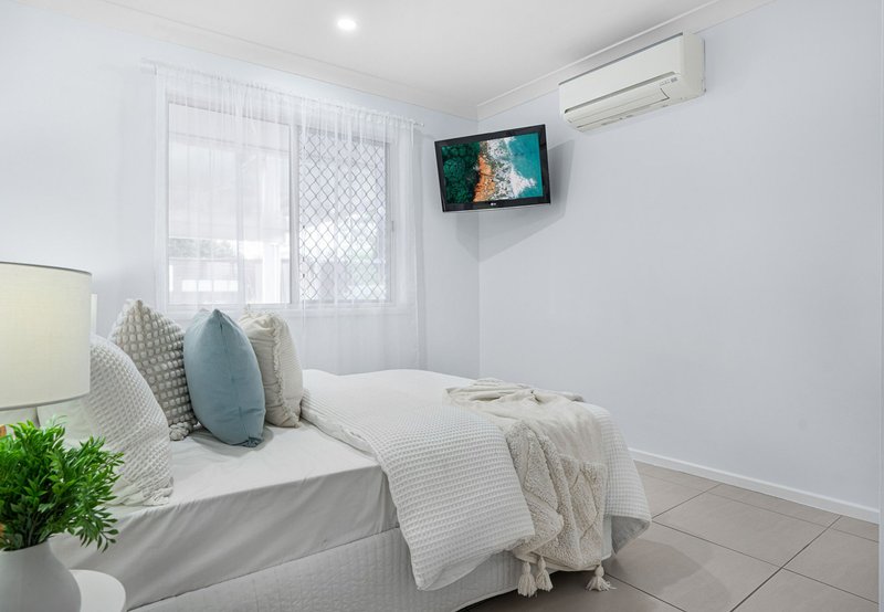 Photo - 29 Solomon Cresent , Tingalpa QLD 4173 - Image 18