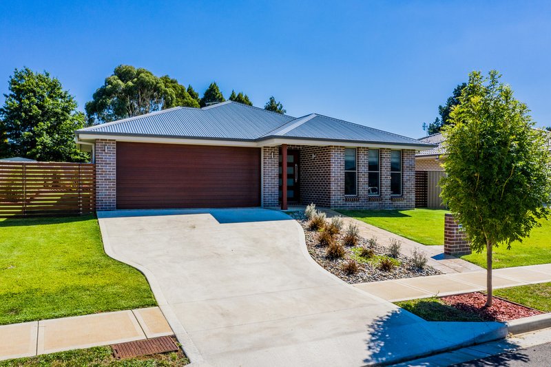 29 Spearmount Drive, Armidale NSW 2350