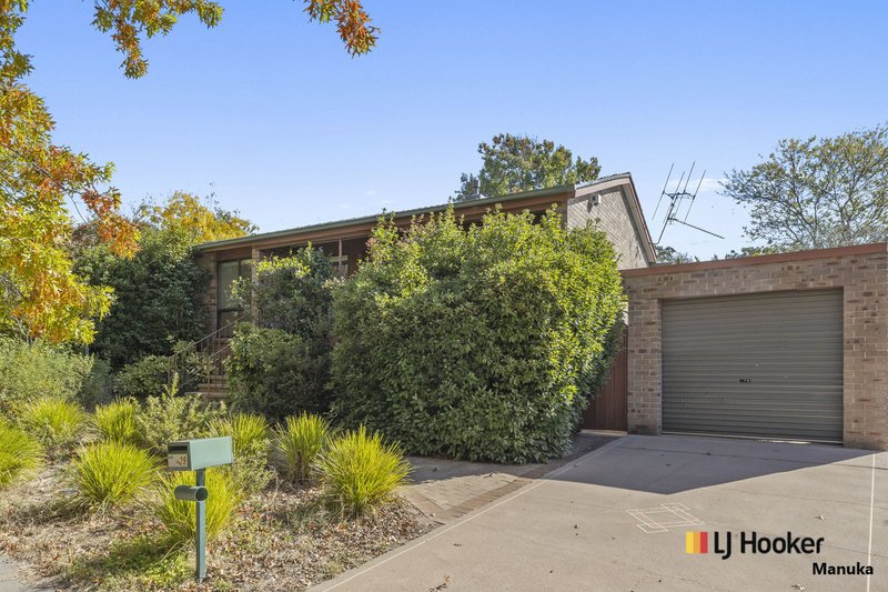 Photo - 29 Sprent Street, Narrabundah ACT 2604 - Image 1