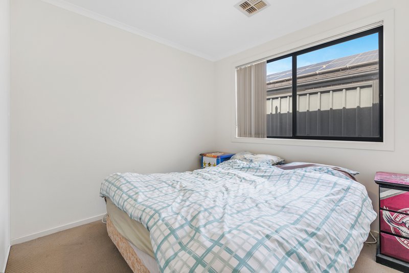 Photo - 29 St Clair Avenue, Andrews Farm SA 5114 - Image 6