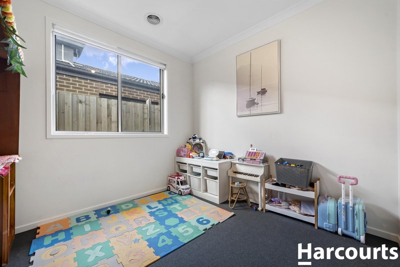 Photo - 29 Stanmore Crescent, Wyndham Vale VIC 3024 - Image 8