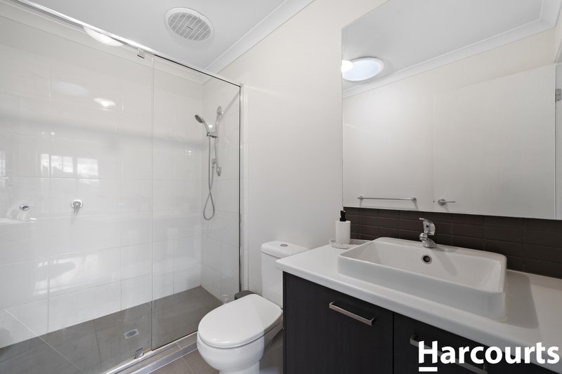 Photo - 29 Stanmore Crescent, Wyndham Vale VIC 3024 - Image 9