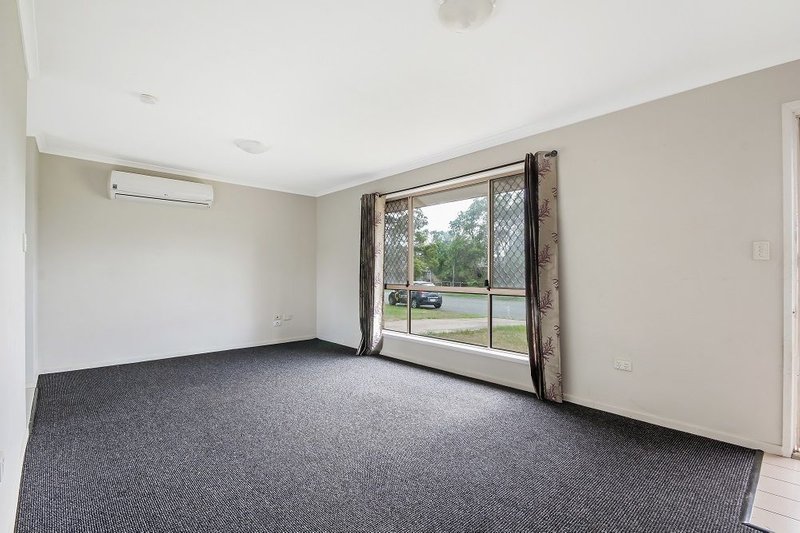 Photo - 29 Stephanie Drive, Morayfield QLD 4506 - Image 3