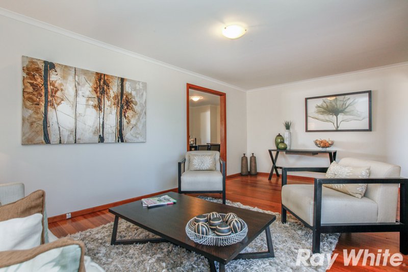 Photo - 29 Strickland Avenue, Mill Park VIC 3082 - Image 2