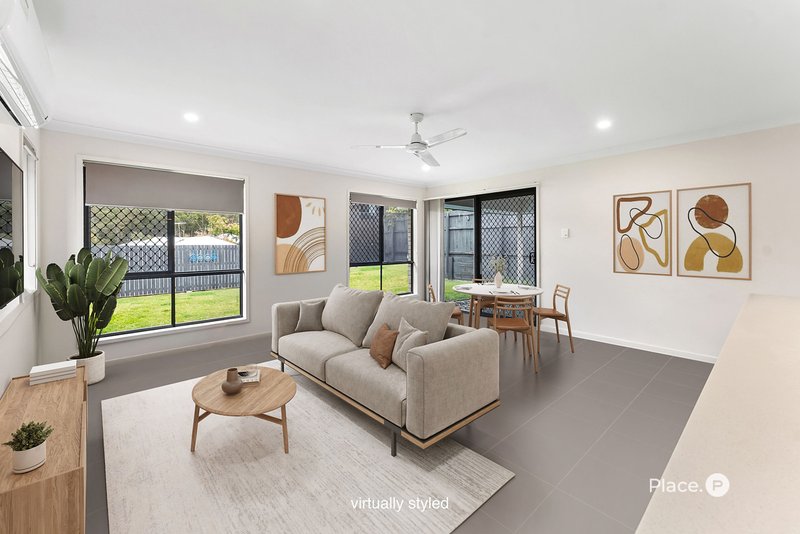 Photo - 29 Stringybark Street, Spring Mountain QLD 4300 - Image 3