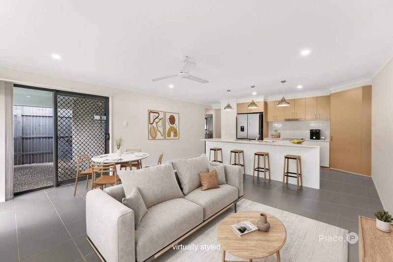 Photo - 29 Stringybark Street, Spring Mountain QLD 4300 - Image 5