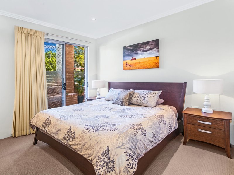 Photo - 2/9 Stuart Street, Helensburgh NSW 2508 - Image 5