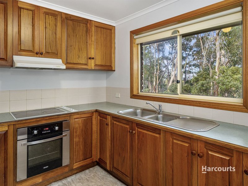 Photo - 2/9 Summer Court, Mount Nelson TAS 7007 - Image 6