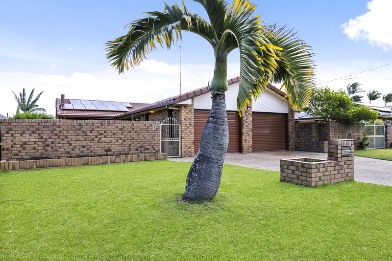 Photo - 29 Summer Drive, Maroochydore QLD 4558 - Image 3