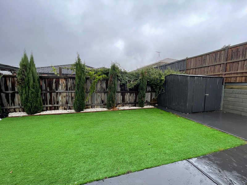 Photo - 29 Summerhill Drive, Pakenham VIC 3810 - Image 23