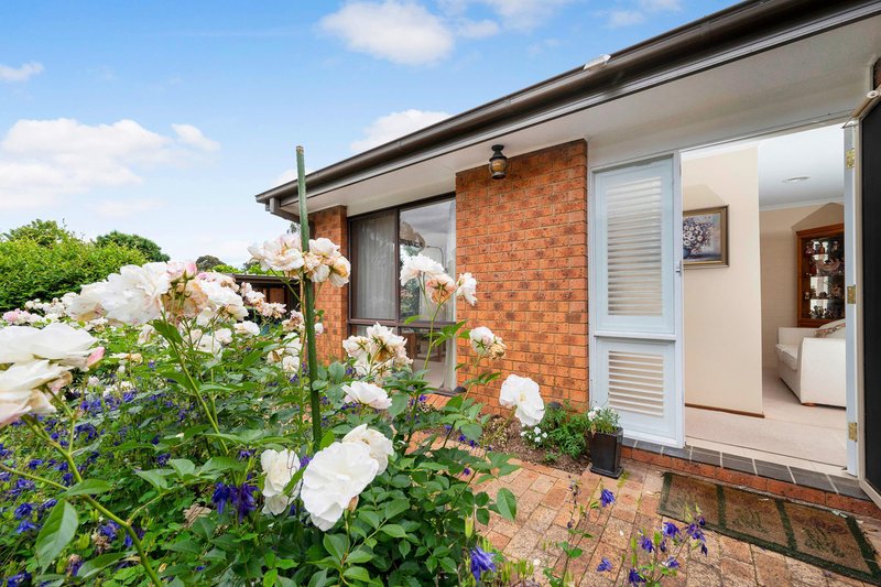 Photo - 29 Summerville Crescent, Florey ACT 2615 - Image 18