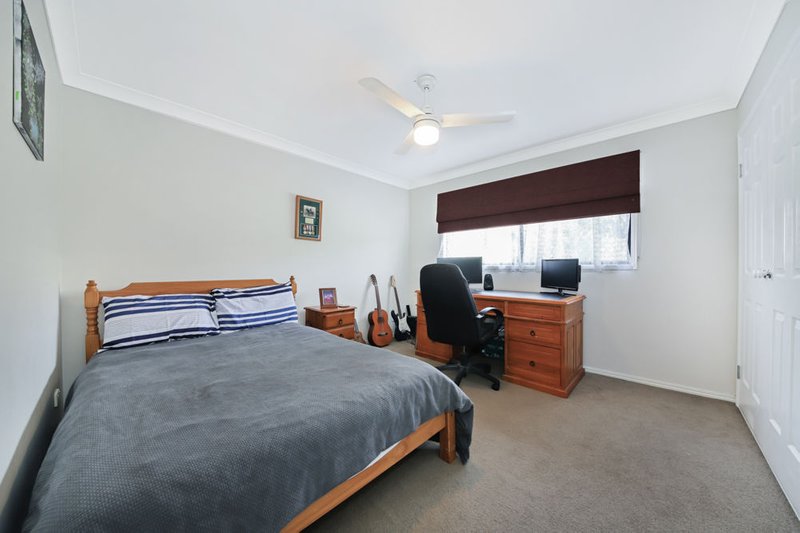 Photo - 29 Talisman Court, Eatons Hill QLD 4037 - Image 15