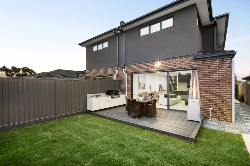 Photo - 29 Tasman Avenue, Strathmore Heights VIC 3041 - Image 15