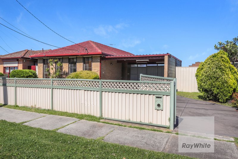 29 Taylor Drive, Gladstone Park VIC 3043