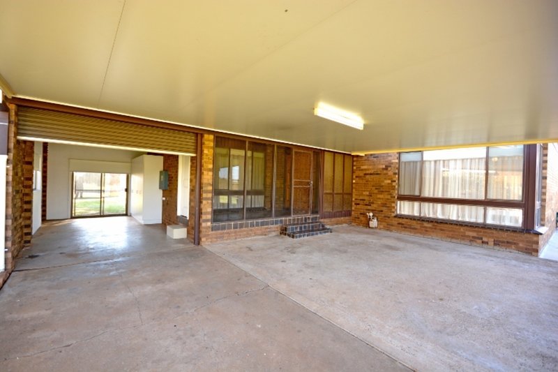 Photo - 29 Taylor Road, Griffith NSW 2680 - Image 10