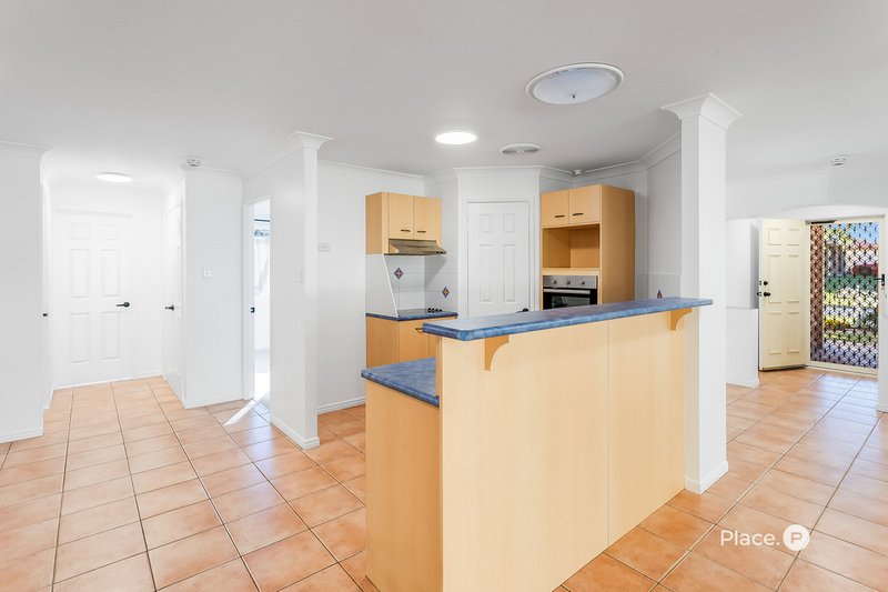 Photo - 29 Teak Street, Rothwell QLD 4022 - Image 8