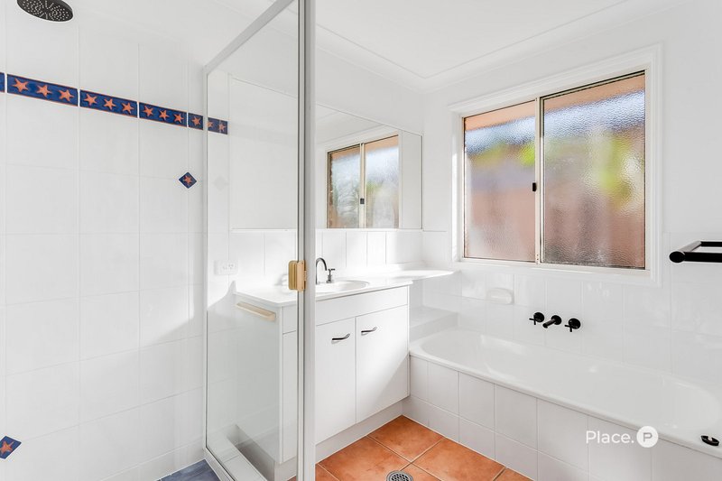 Photo - 29 Teak Street, Rothwell QLD 4022 - Image 13