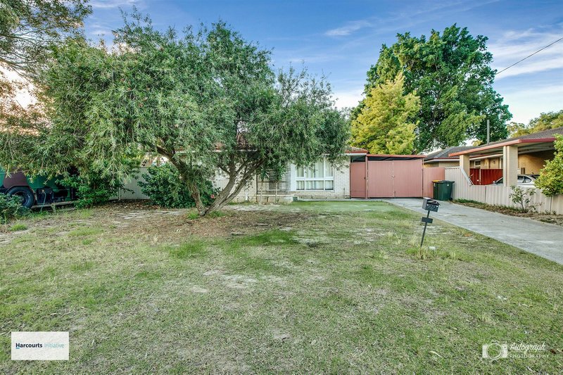 29 Tendring Way, Girrawheen WA 6064