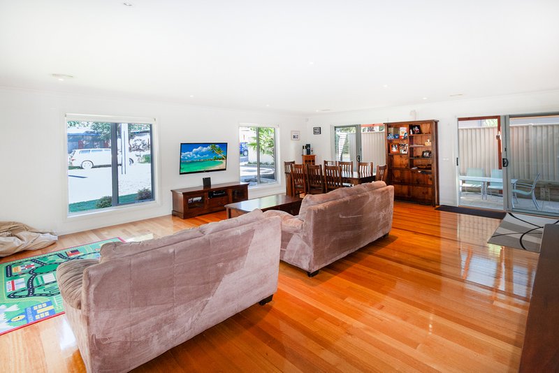 Photo - 29 The Boulevard, Eildon VIC 3713 - Image 7