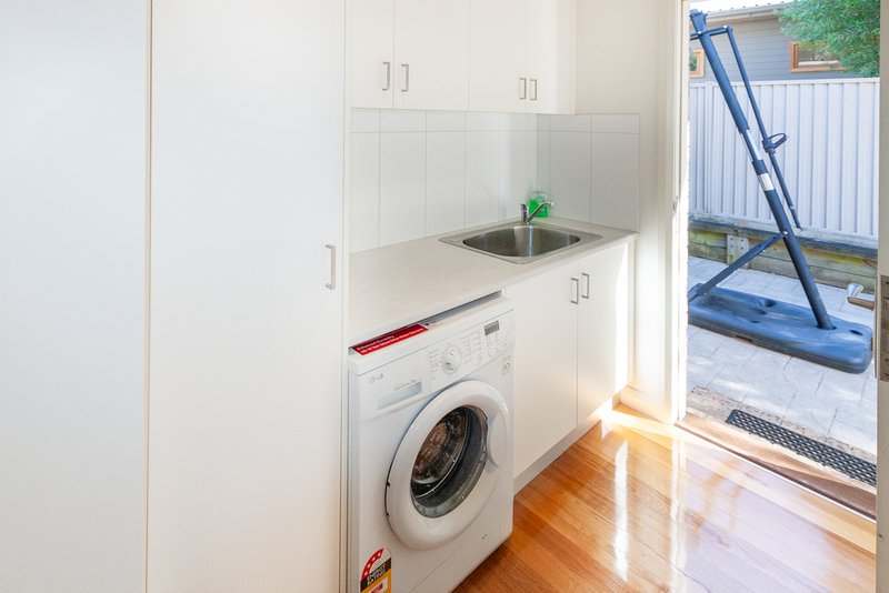 Photo - 29 The Boulevard, Eildon VIC 3713 - Image 15