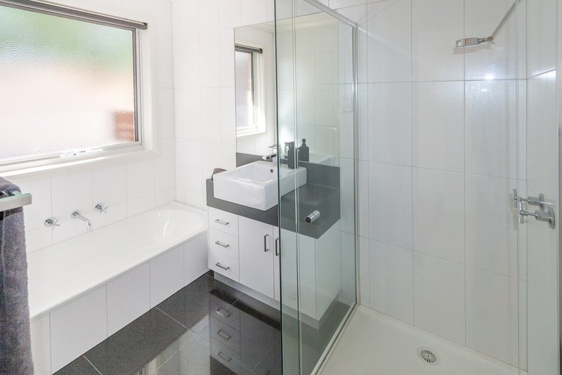 Photo - 29 The Boulevard, Eildon VIC 3713 - Image 16