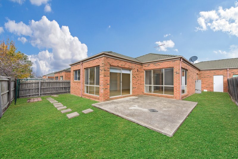 Photo - 29 The Glades , Taylors Hill VIC 3037 - Image 9