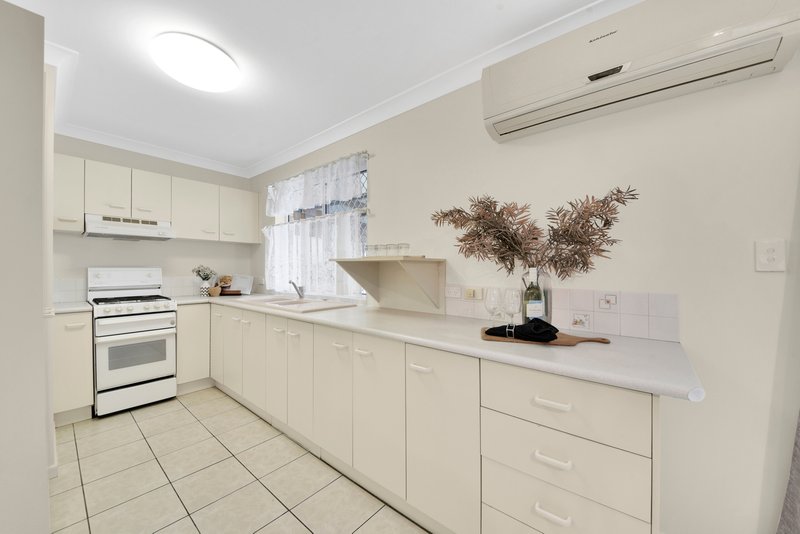 Photo - 2/9 Thomas Street, Nundah QLD 4012 - Image 5