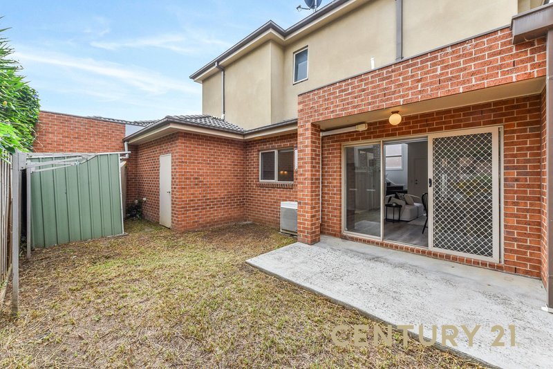 Photo - 2/9 Through Road, Noble Park VIC 3174 - Image 11