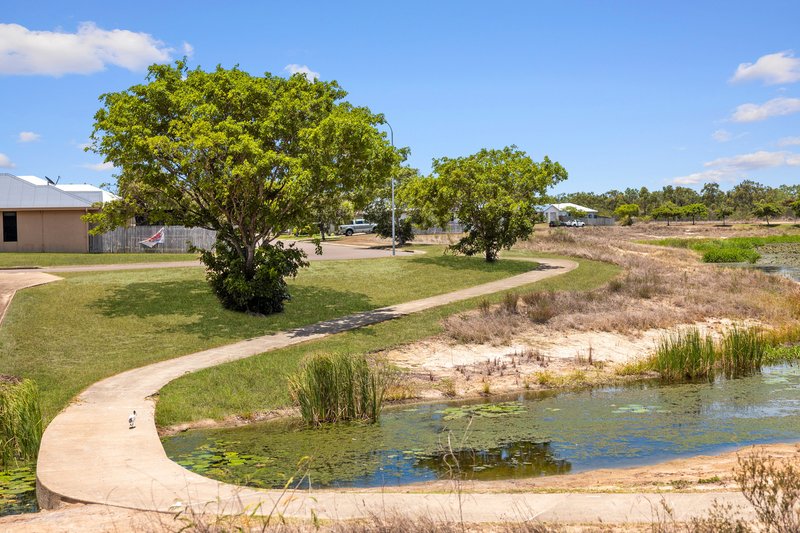 Photo - 29 Tipperary Street, Mount Low QLD 4818 - Image 13