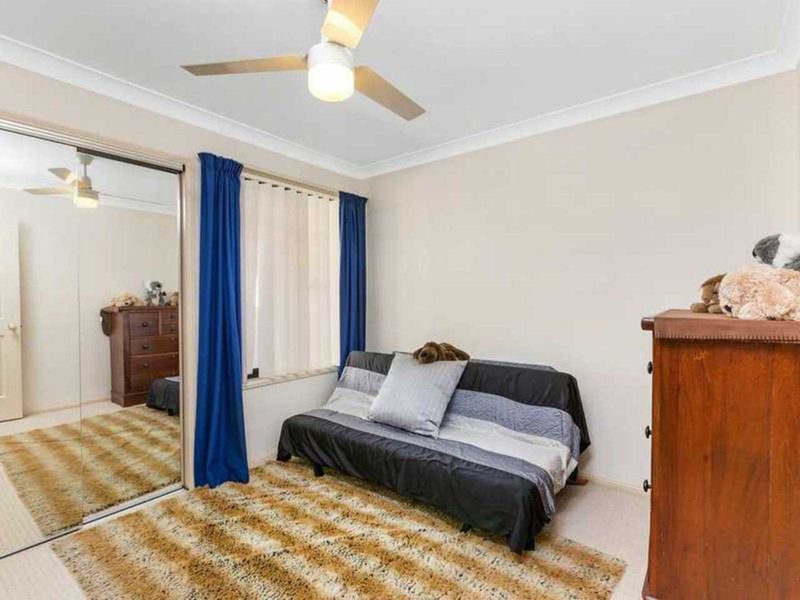 Photo - 29 Tranquility Circuit, Helensvale QLD 4212 - Image 10