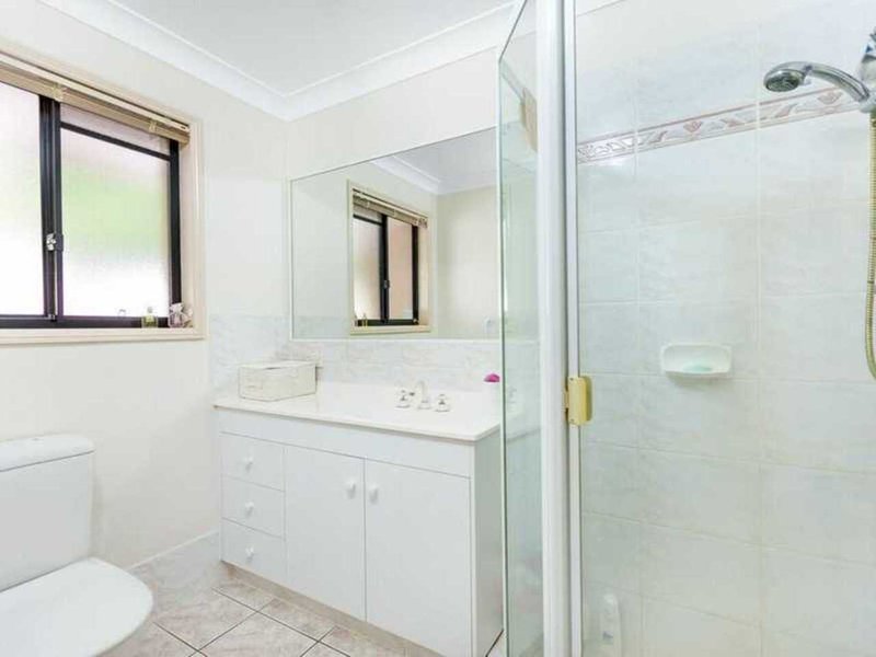 Photo - 29 Tranquility Circuit, Helensvale QLD 4212 - Image 12