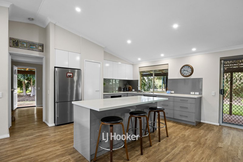 Photo - 29 Tributary Place, Leschenault WA 6233 - Image 9