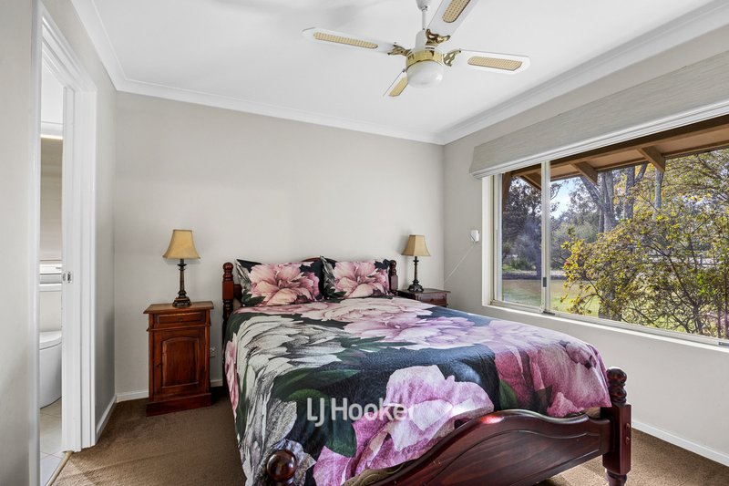 Photo - 29 Tributary Place, Leschenault WA 6233 - Image 20