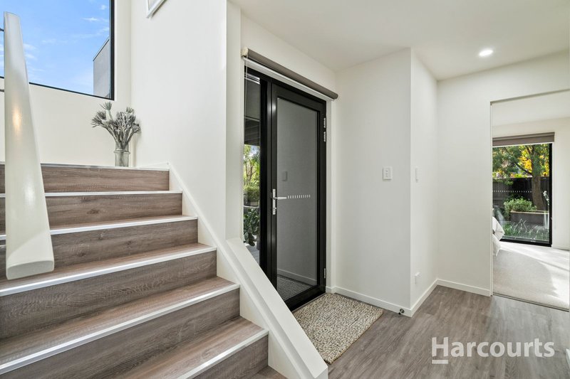 Photo - 2/9 Trikala Place, Tranmere TAS 7018 - Image 5