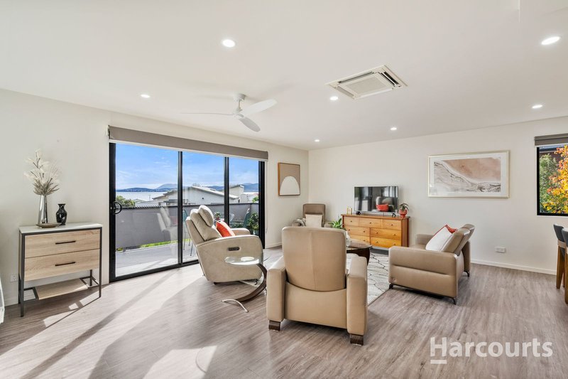 Photo - 2/9 Trikala Place, Tranmere TAS 7018 - Image 10