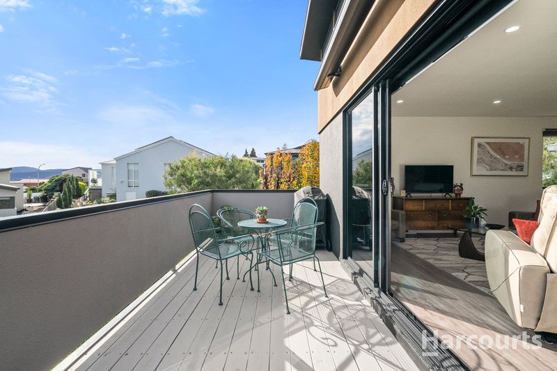 Photo - 2/9 Trikala Place, Tranmere TAS 7018 - Image 13