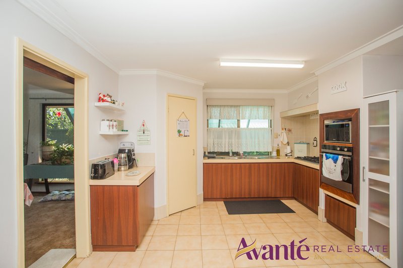 Photo - 29 Tristram Gardens, Parmelia WA 6167 - Image 23