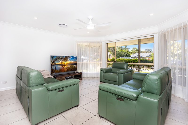 Photo - 29 Tuena Street, Mudgeeraba QLD 4213 - Image 8