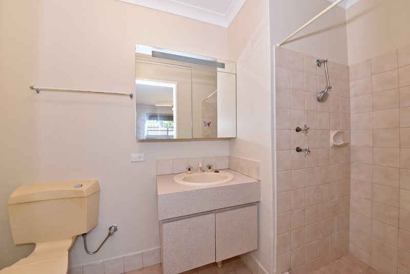 Photo - 29 Turnatt Way, Wanneroo WA 6065 - Image 6