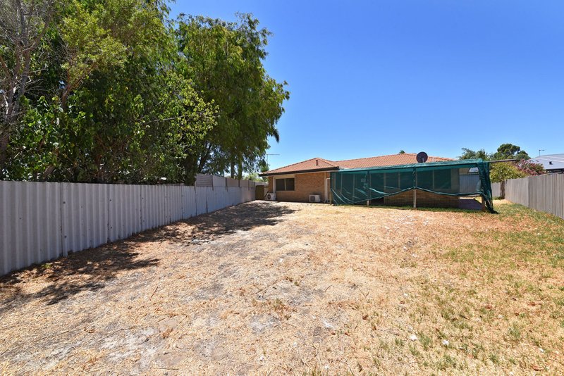 Photo - 29 Turnatt Way, Wanneroo WA 6065 - Image 21