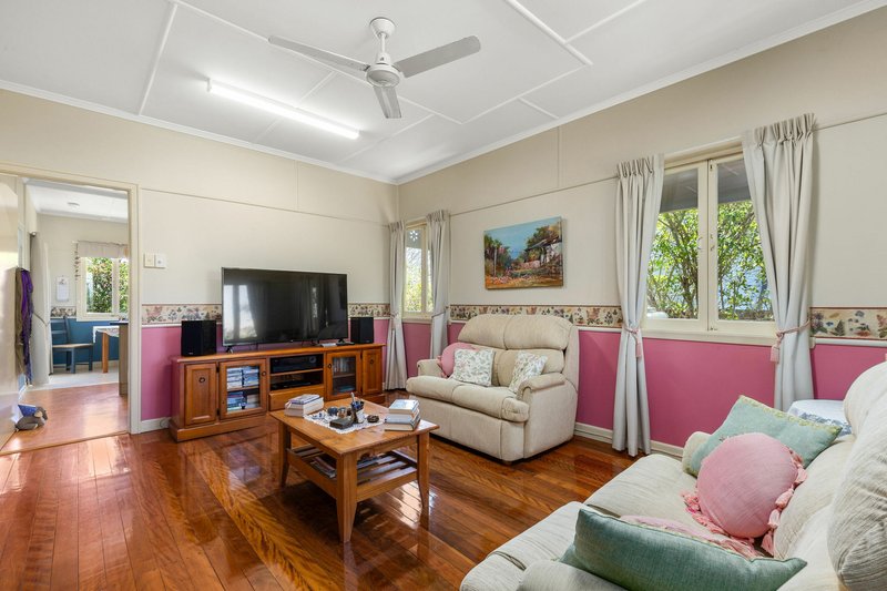 Photo - 29 Twentieth Ave , Brighton QLD 4017 - Image 4