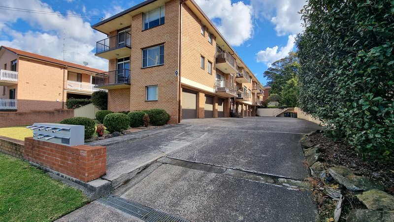 2/9 Underwood Street, Corrimal NSW 2518