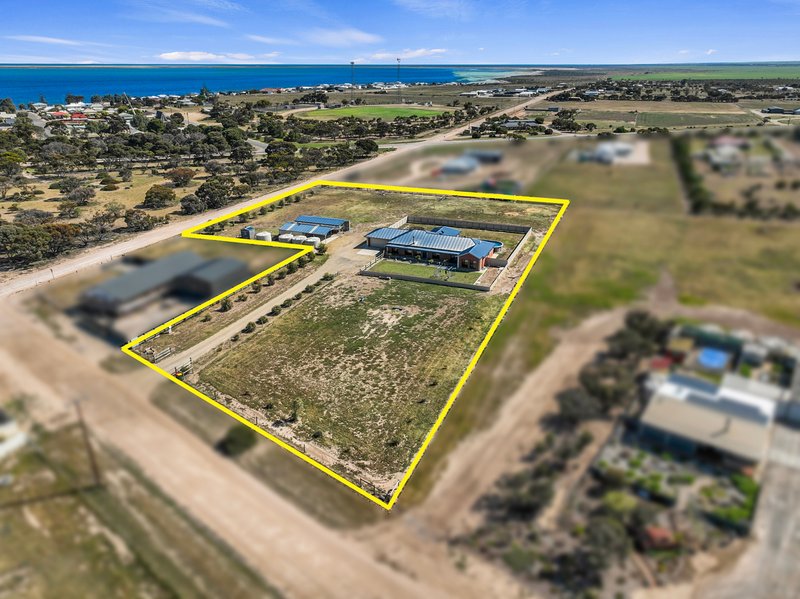 29 Urania Road, Port Victoria SA 5573