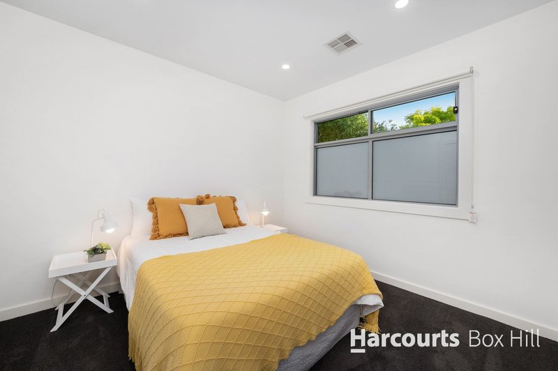 Photo - 2/9 Valentine Street, Bulleen VIC 3105 - Image 9