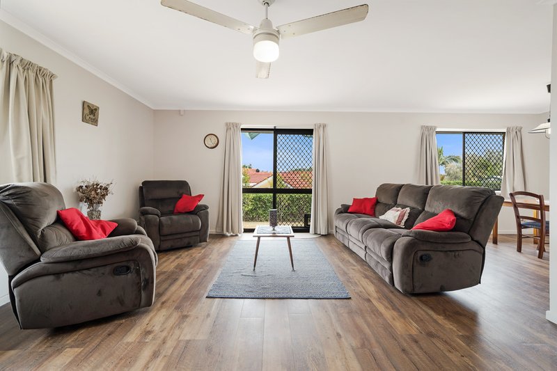 Photo - 29 Van Dieman Crescent, Springwood QLD 4127 - Image 5