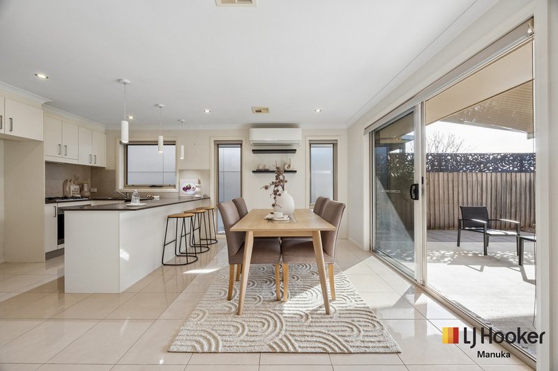 Photo - 29 Vandyke Street, Crace ACT 2911 - Image 8