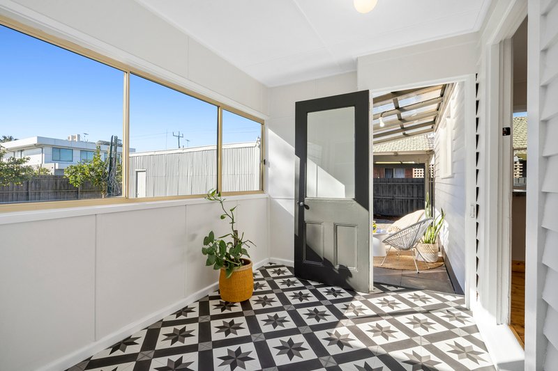 Photo - 29 Vautier Street, Rippleside VIC 3215 - Image 11