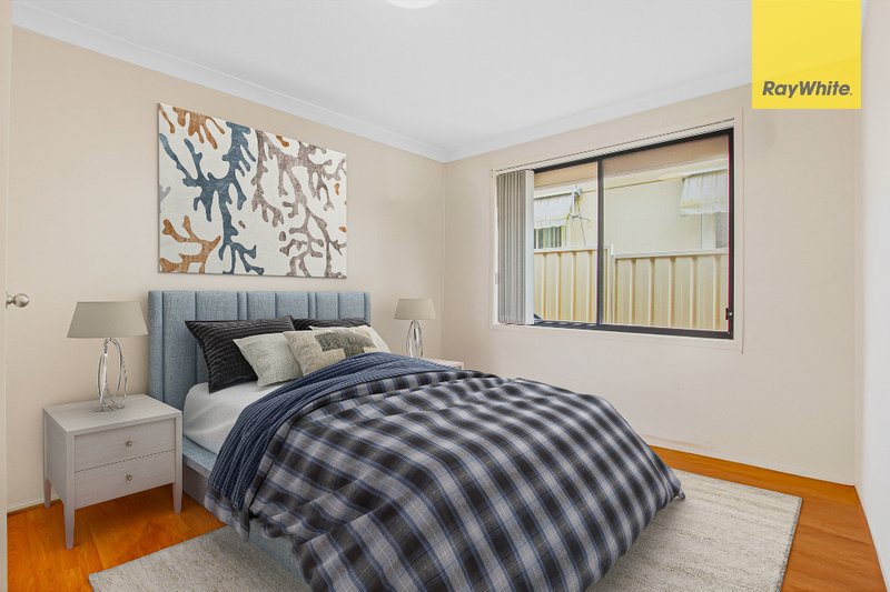 Photo - 29 Verlie Street, South Wentworthville NSW 2145 - Image 13