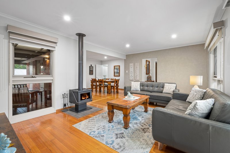 Photo - 29 Vincent Street, Macleod VIC 3085 - Image 2