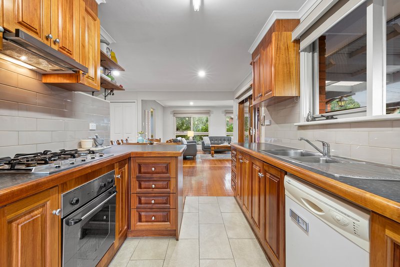 Photo - 29 Vincent Street, Macleod VIC 3085 - Image 6